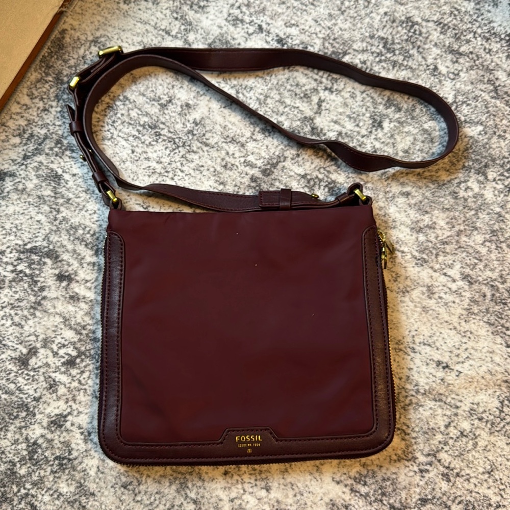 Fossil crossbody